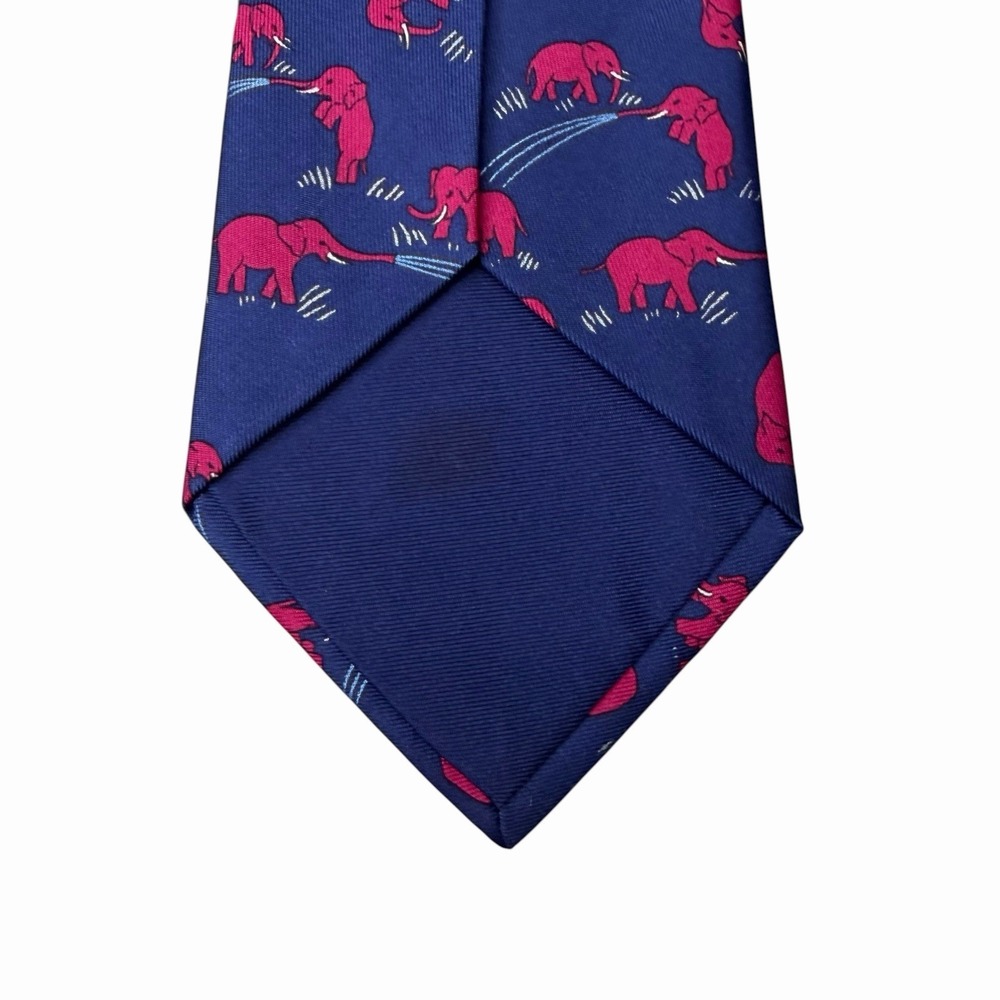 Hermes Mens Tie Elephant Spraying Water Navy & Fuchsia 7111 OA Silk 3 3/8" x 58" - Picture 4 of 5